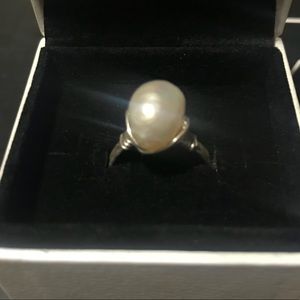Pearl ring